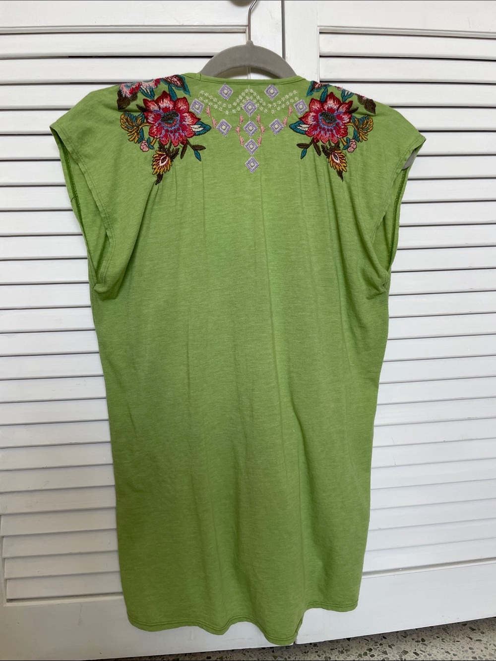 Johnny Was Lime Green Embroidered Floral Tunic - Picture 7 of 7